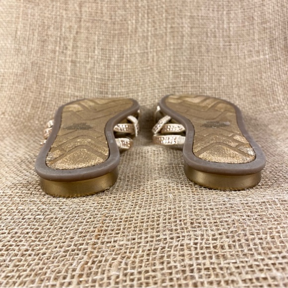 vince camuto sandals thong rose gold studded straps flip flops women sz 7.5 M - Picture 7 of 8